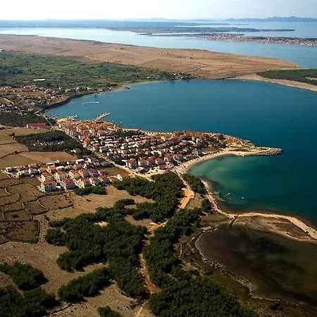 Daire Stela 1 *